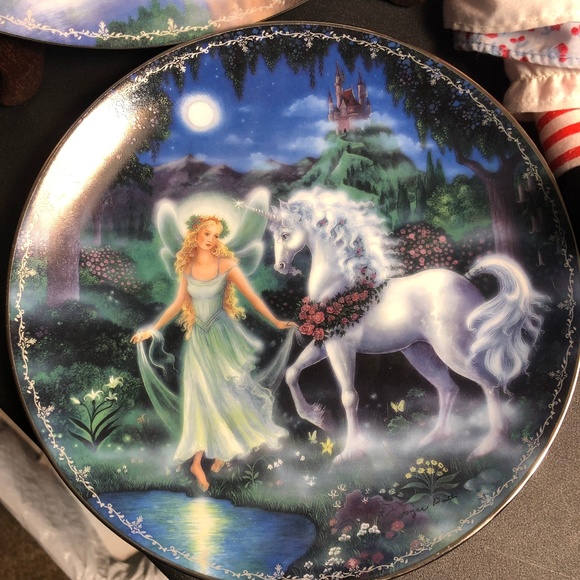 (2)Bradford Exchange Collector Plates - Picture 2 of 4